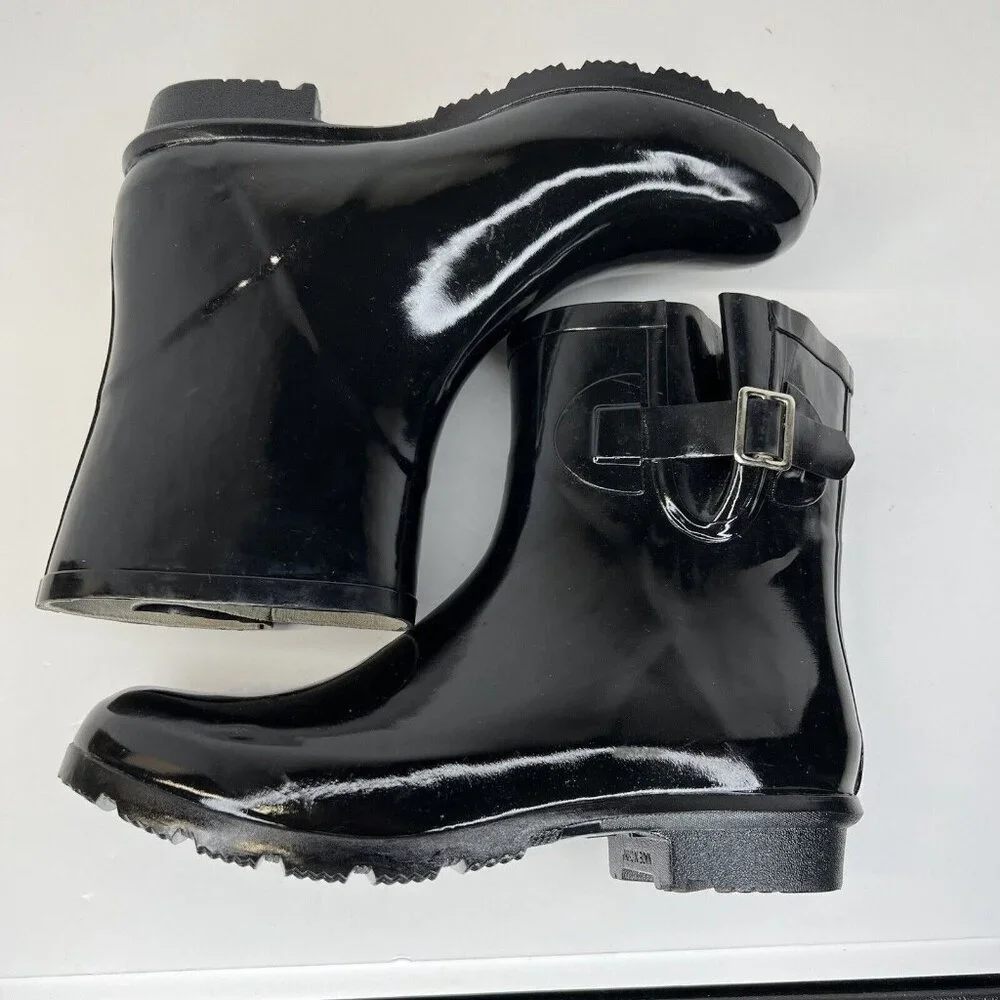 Nomad Dew Waterproof Rain Boots Womens Size 8 Silver Buckle Shiny Solid Black